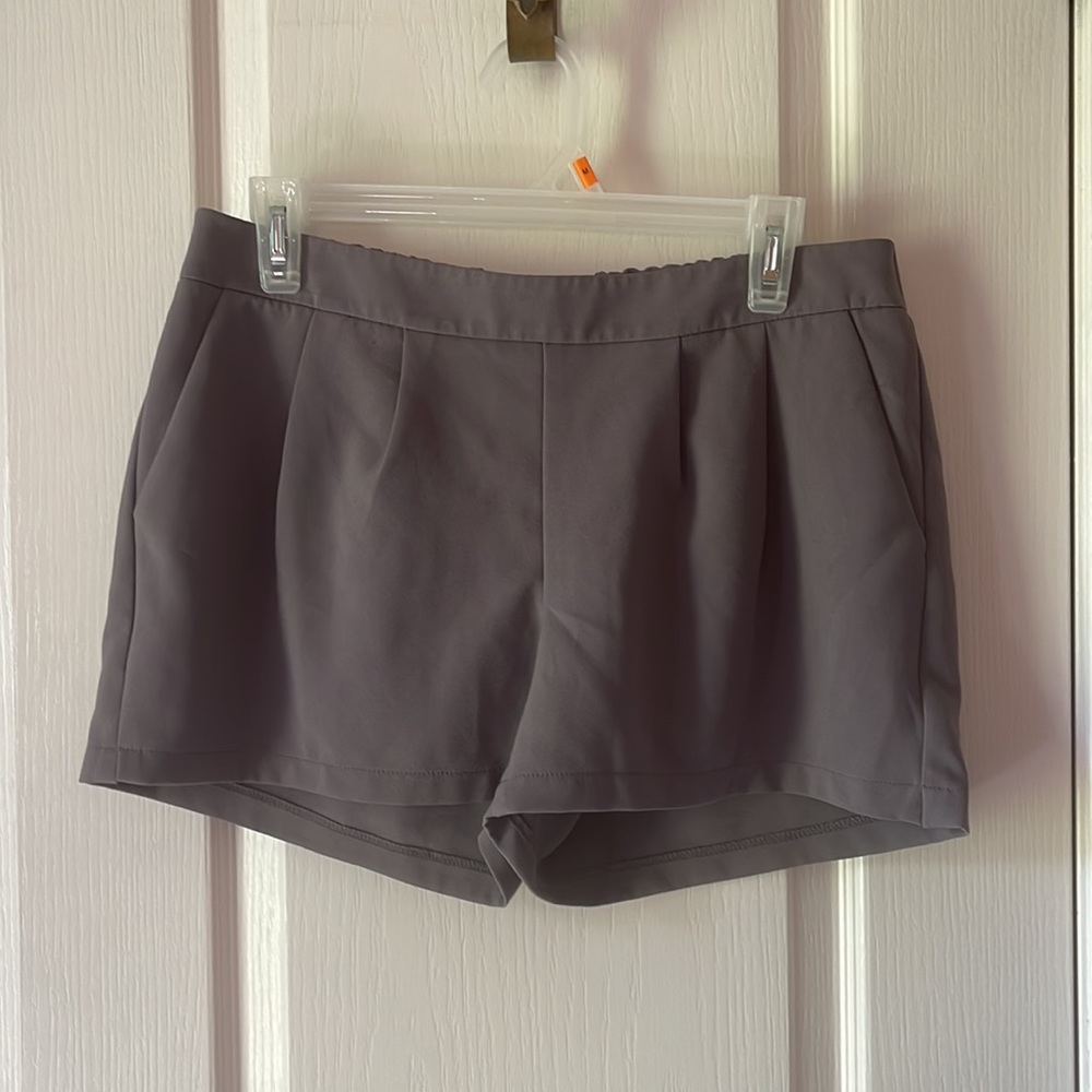 Mossimo gray shorts